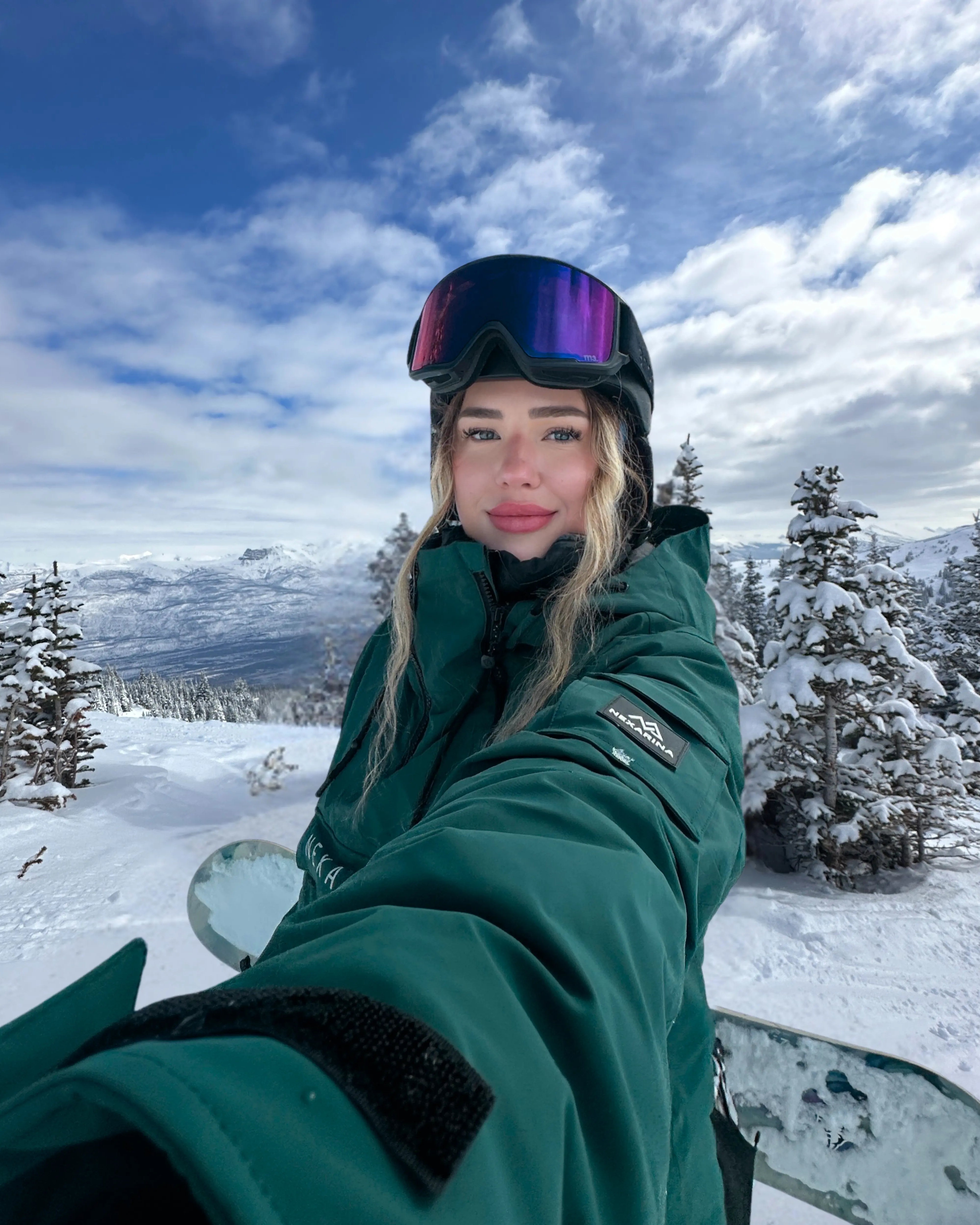 Winter outfit featuring Nexarina Indy Jacket - Emerald Green women’s snow gear.