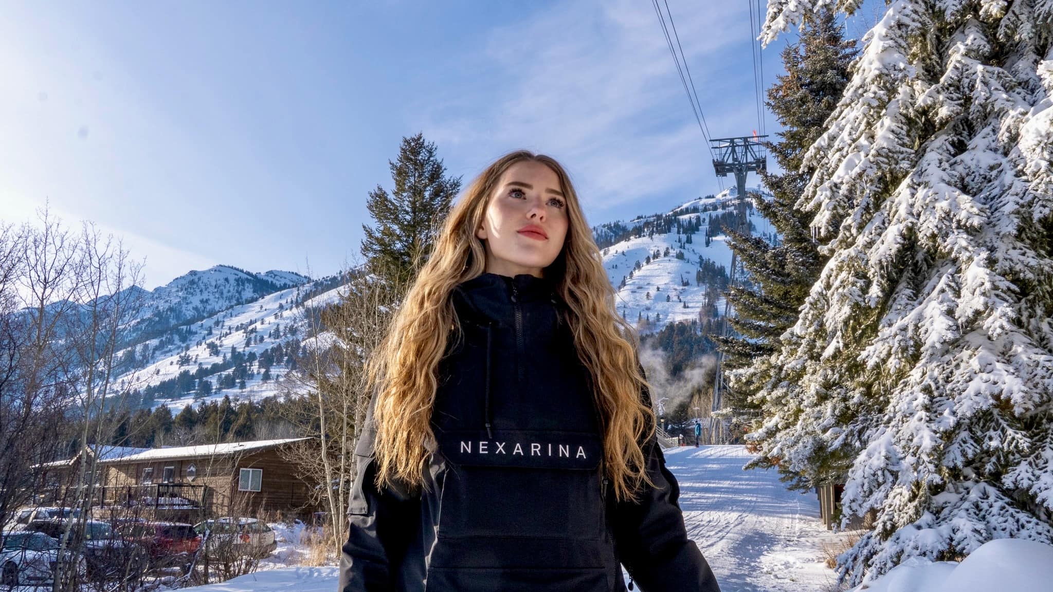 What Makes a Good Women’s Snowboard Jacket? 10 Features That Matter
