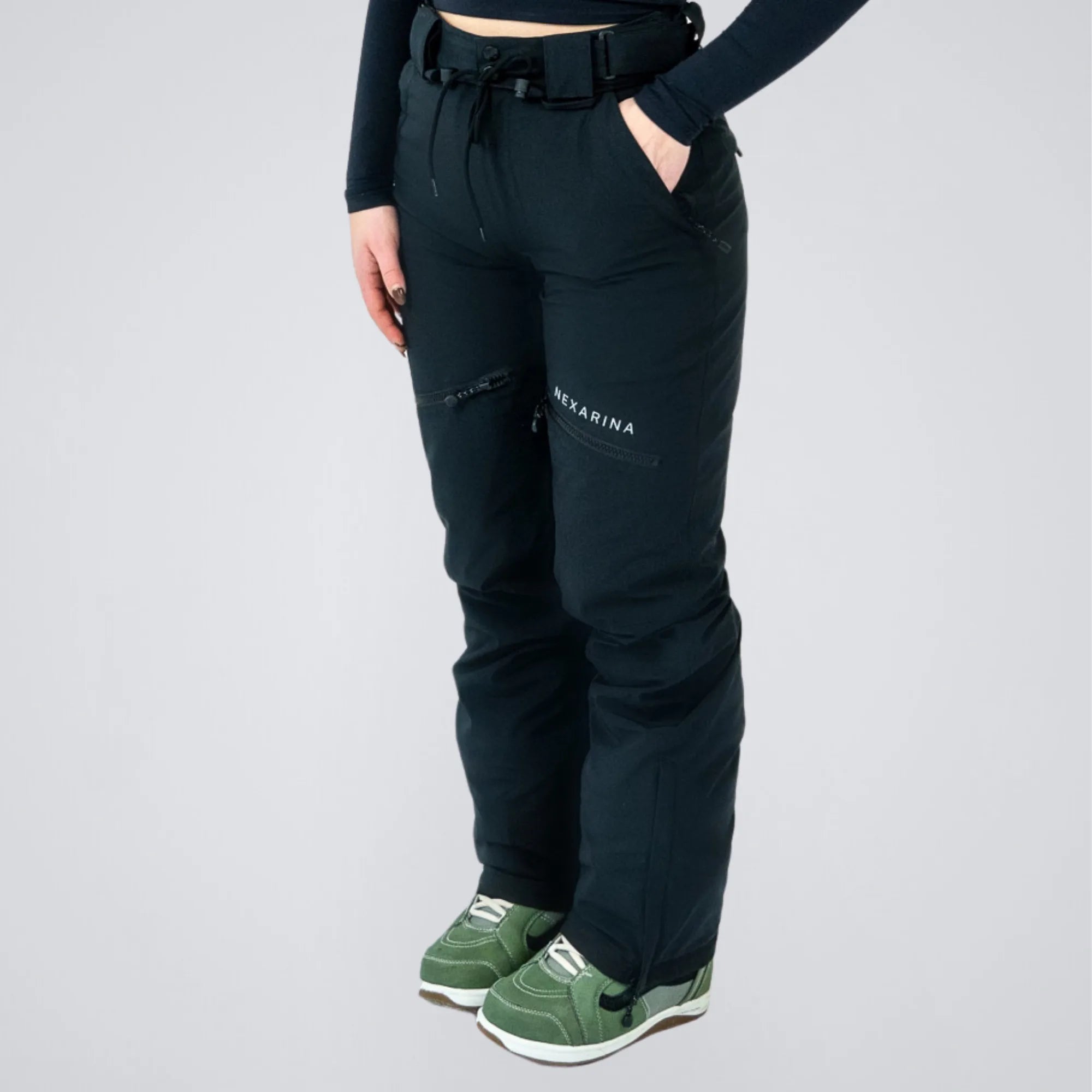 Nexarina Avani Snow Pant contour design enhancing women’s natural movement.