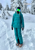 Nexarina Indy women's emerald green snowboard jacket tall rider